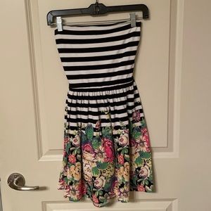 SOLD Strapless black and white striped dress
